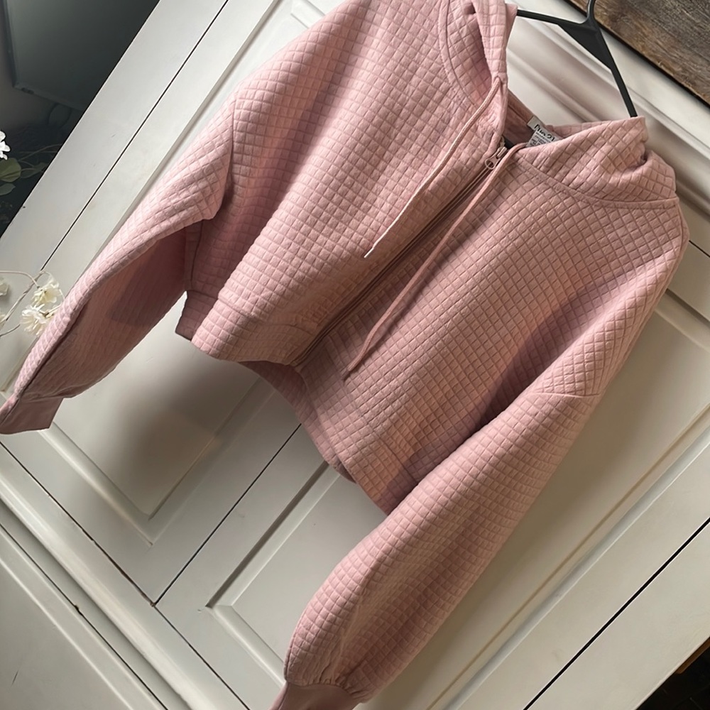 Cropped hoodie
